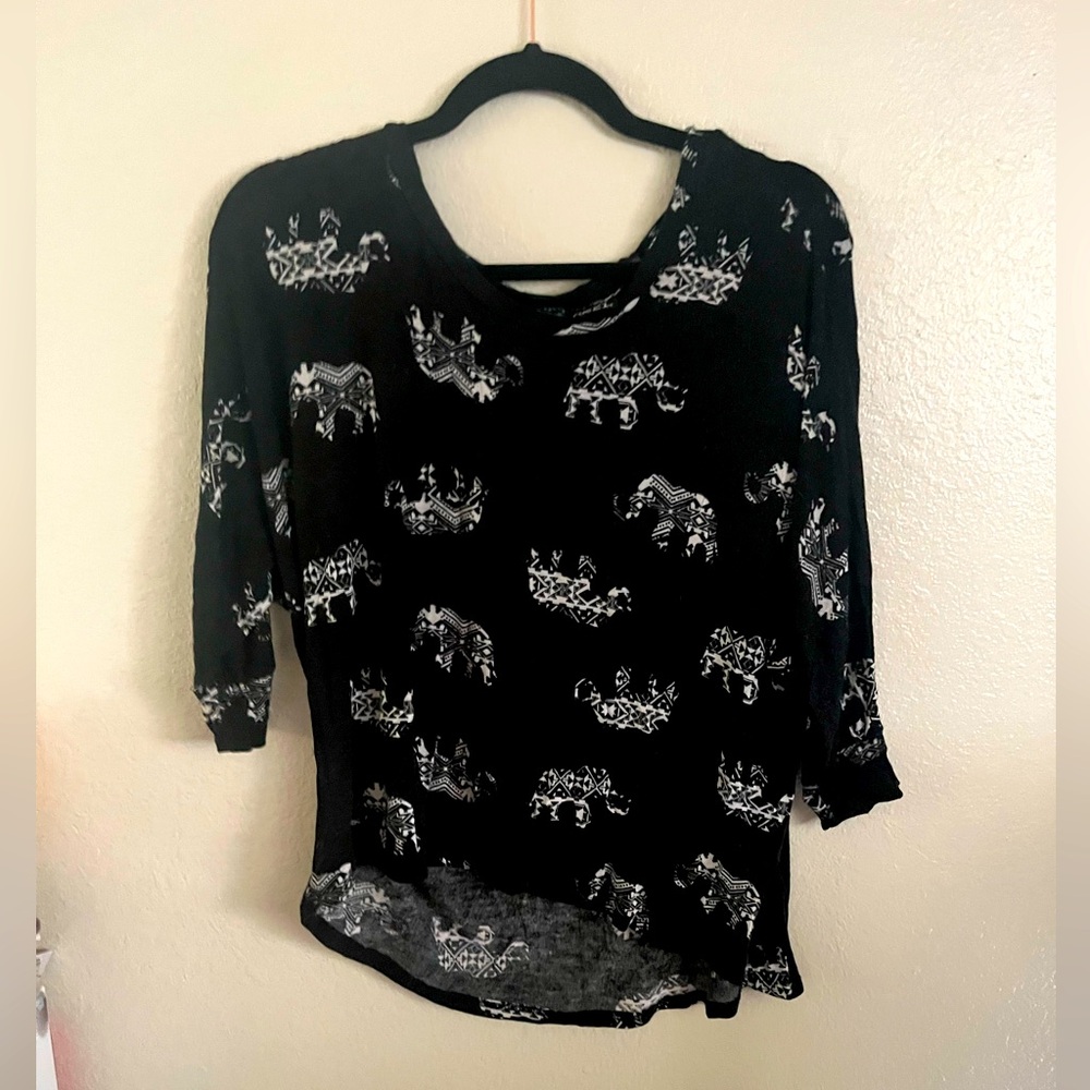 Rue21 elephant top